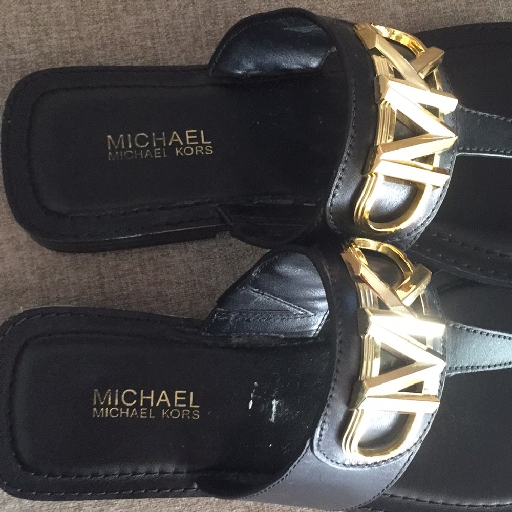 MK Sandals - Picture 2 of 6